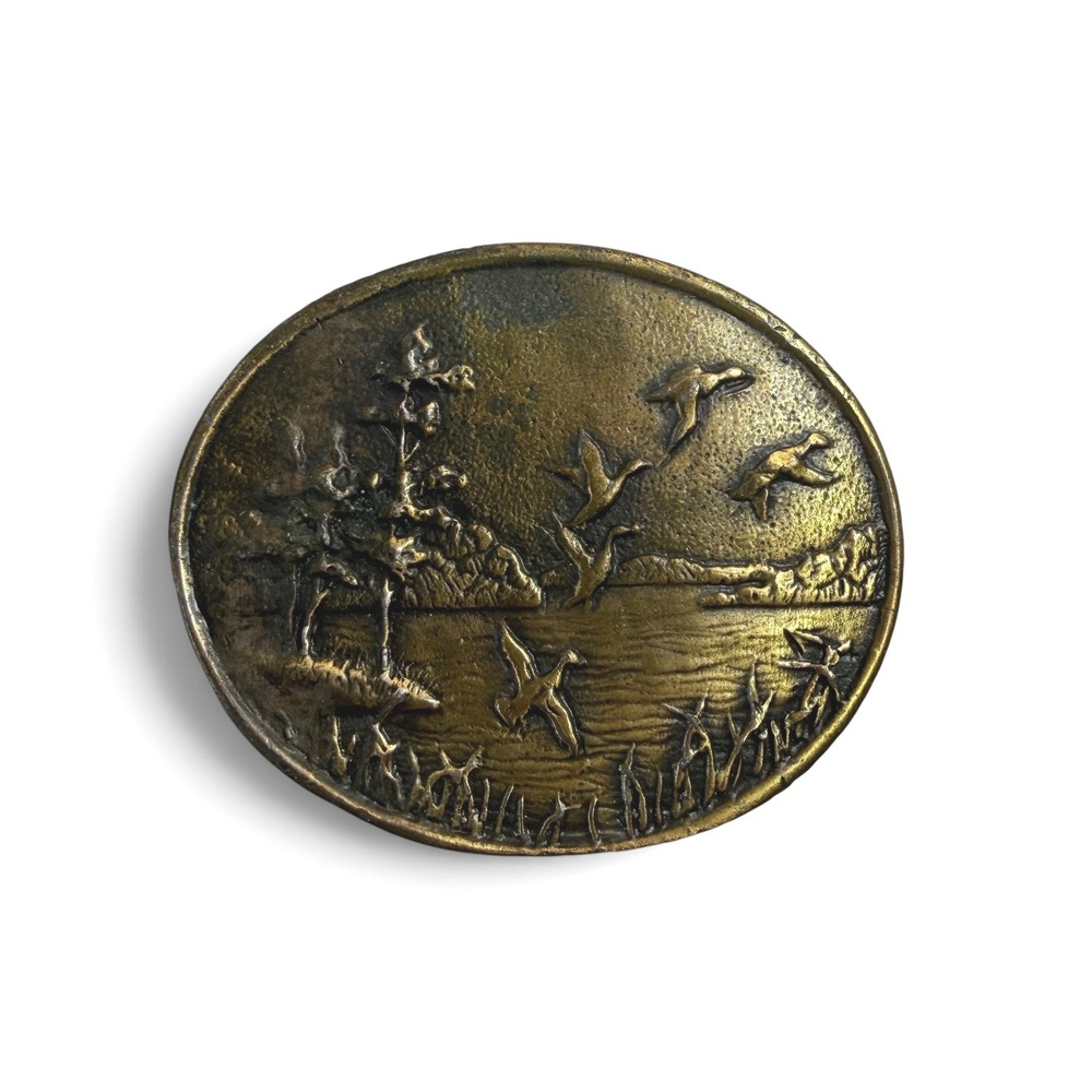 Vintage Brass Duck Hunting Belt Buckle Wildlife Scene Embossed Oval 985